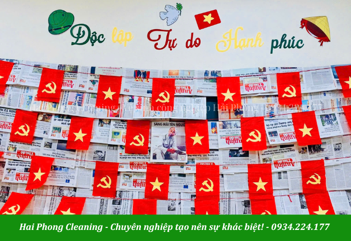 Treo cờ tổ quốc nhân ngày lễ 2-9