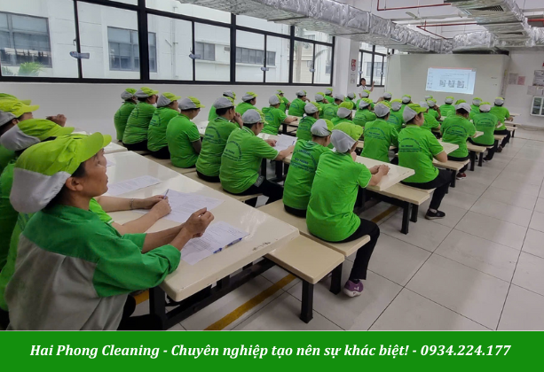 Đào tạo nhân viên vệ sinh giúp doanh nghiệp vận hành tốt hơn