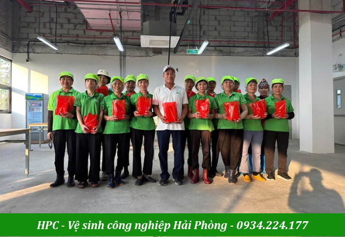 Quà tặng tuy nhỏ nhưng giá trị tinh thần lớn